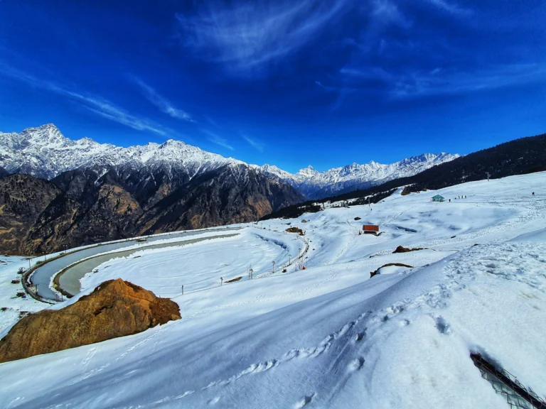 Auli Budget Travel