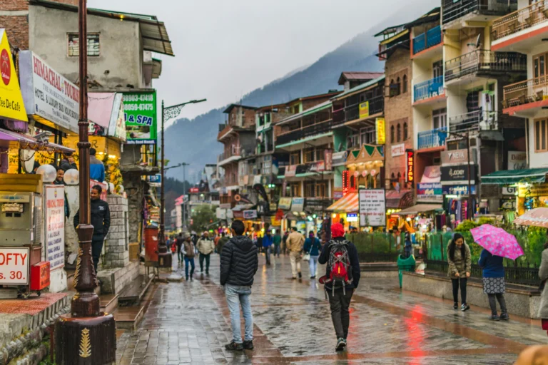 Old Manali Street